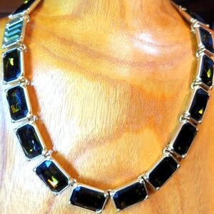 Vintage Signed Lia Sophia Versailles Crystal Necklace Retired Olivine Green